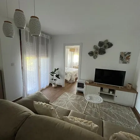 Apartment En Zona De Playa Con Piscina Y Aparcamiento